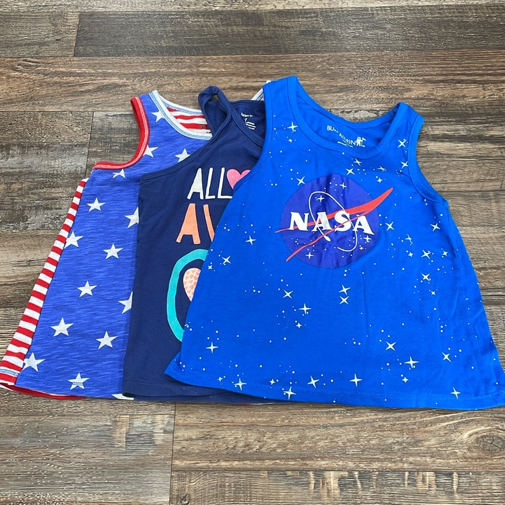 Bundle of 3 Tank Tops